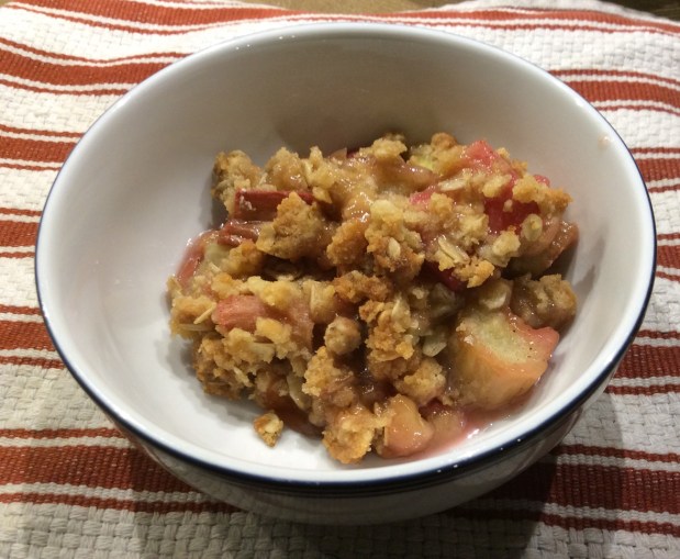 Rhubarb Crisp