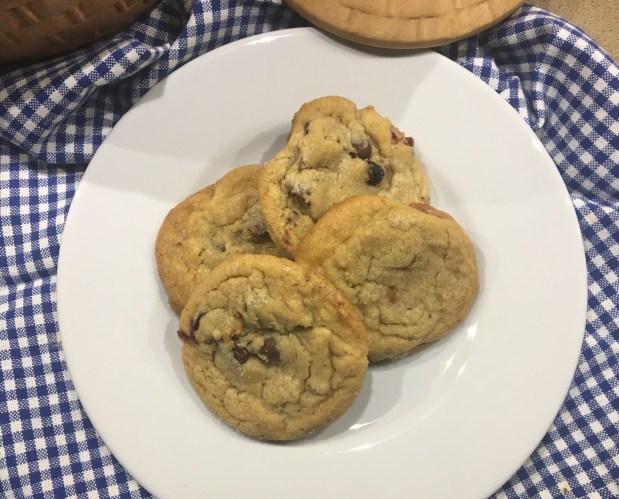 Cranberry, Pecan, Chocolate Chip&nbsp;Cookies